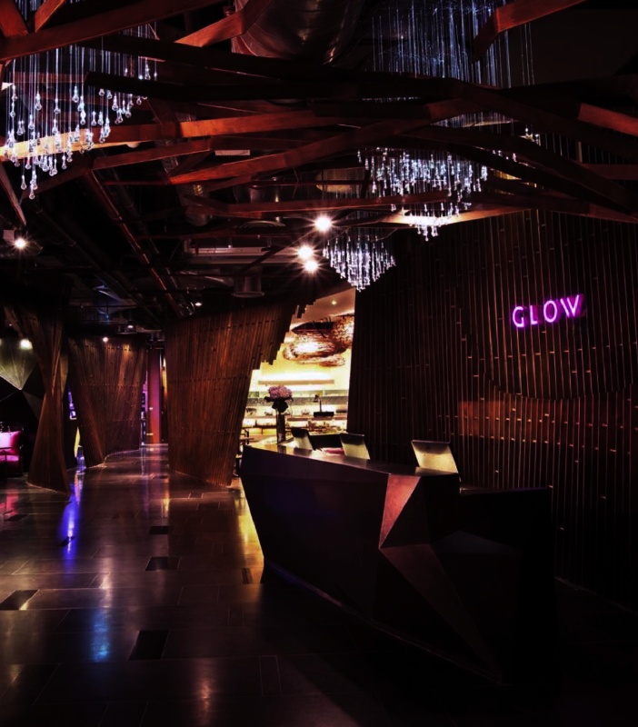 GLOW Pratunam — 1